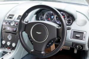 V8ヴァンテージ スポーツシフト