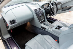 V8ヴァンテージ スポーツシフト