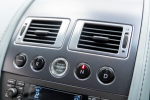 V8ヴァンテージ スポーツシフト