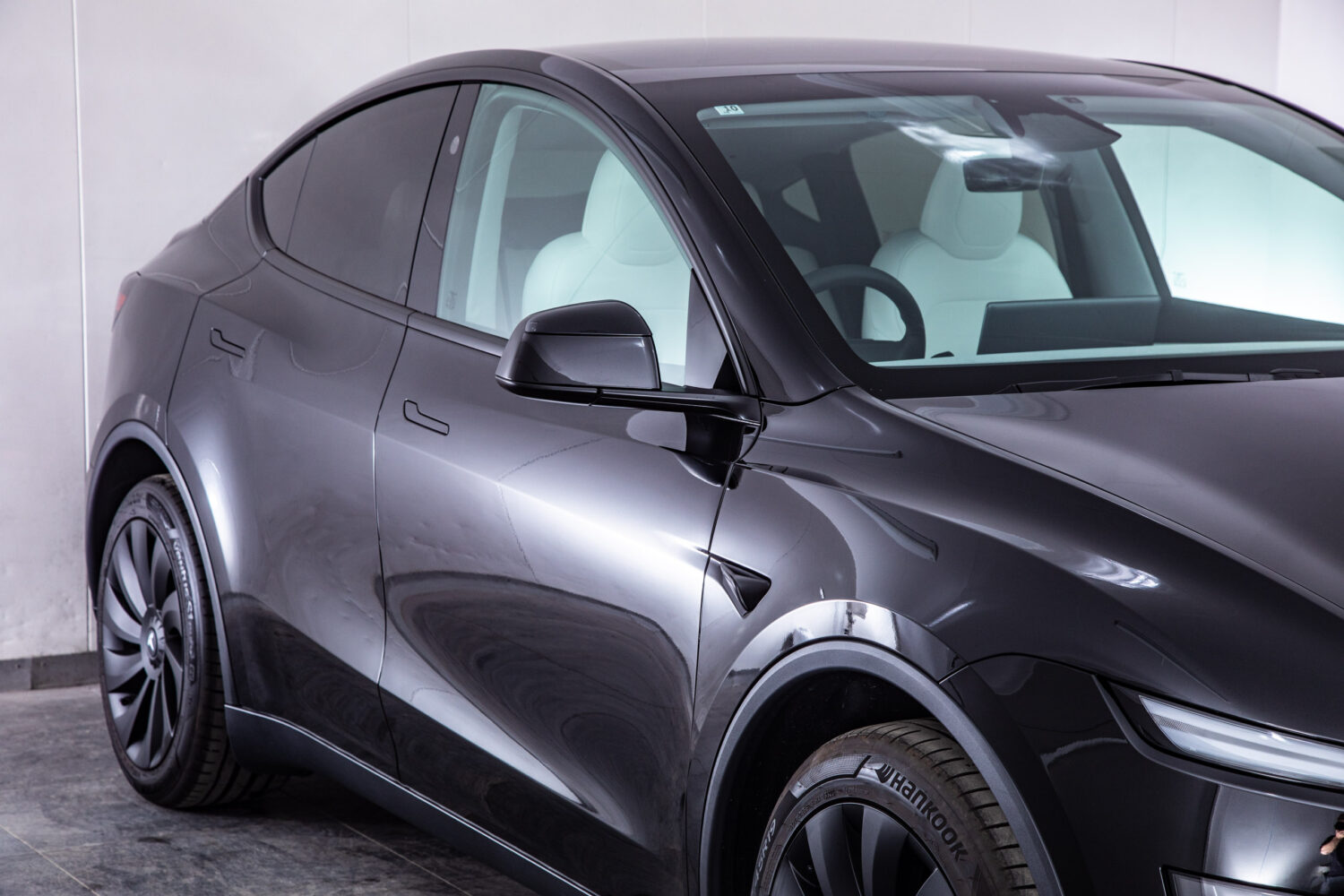 モデルY ロングレンジ 4WD