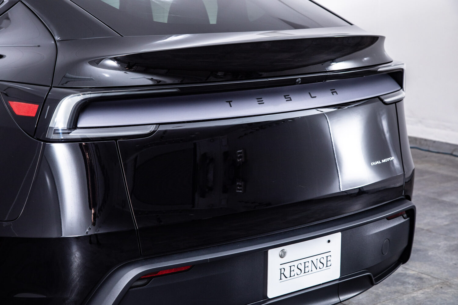 モデルY ロングレンジ 4WD