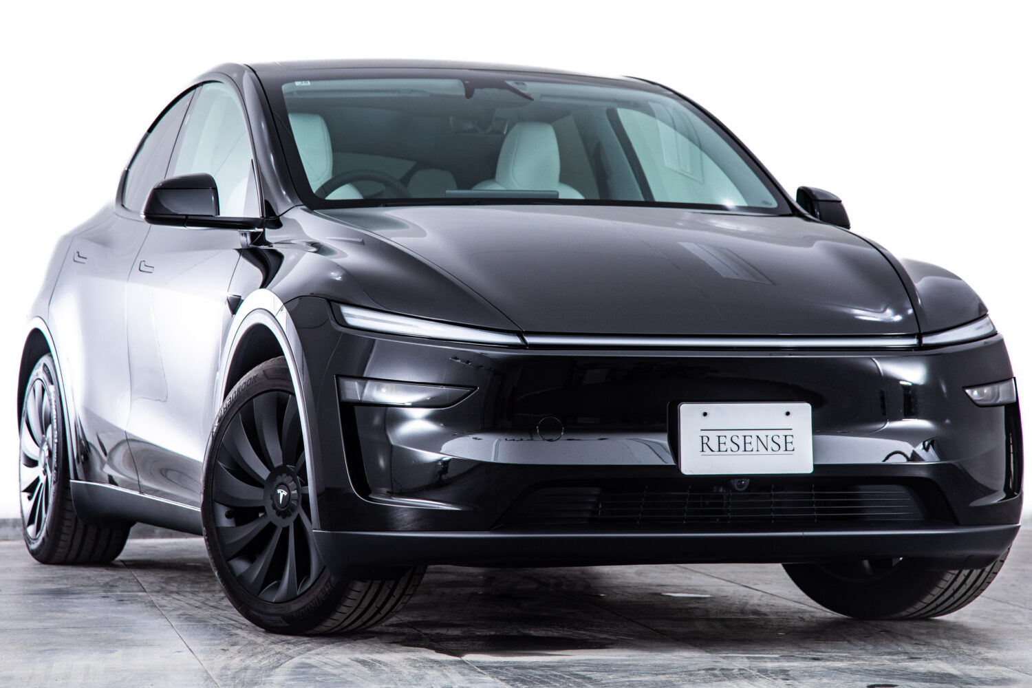 モデルY ロングレンジ 4WD