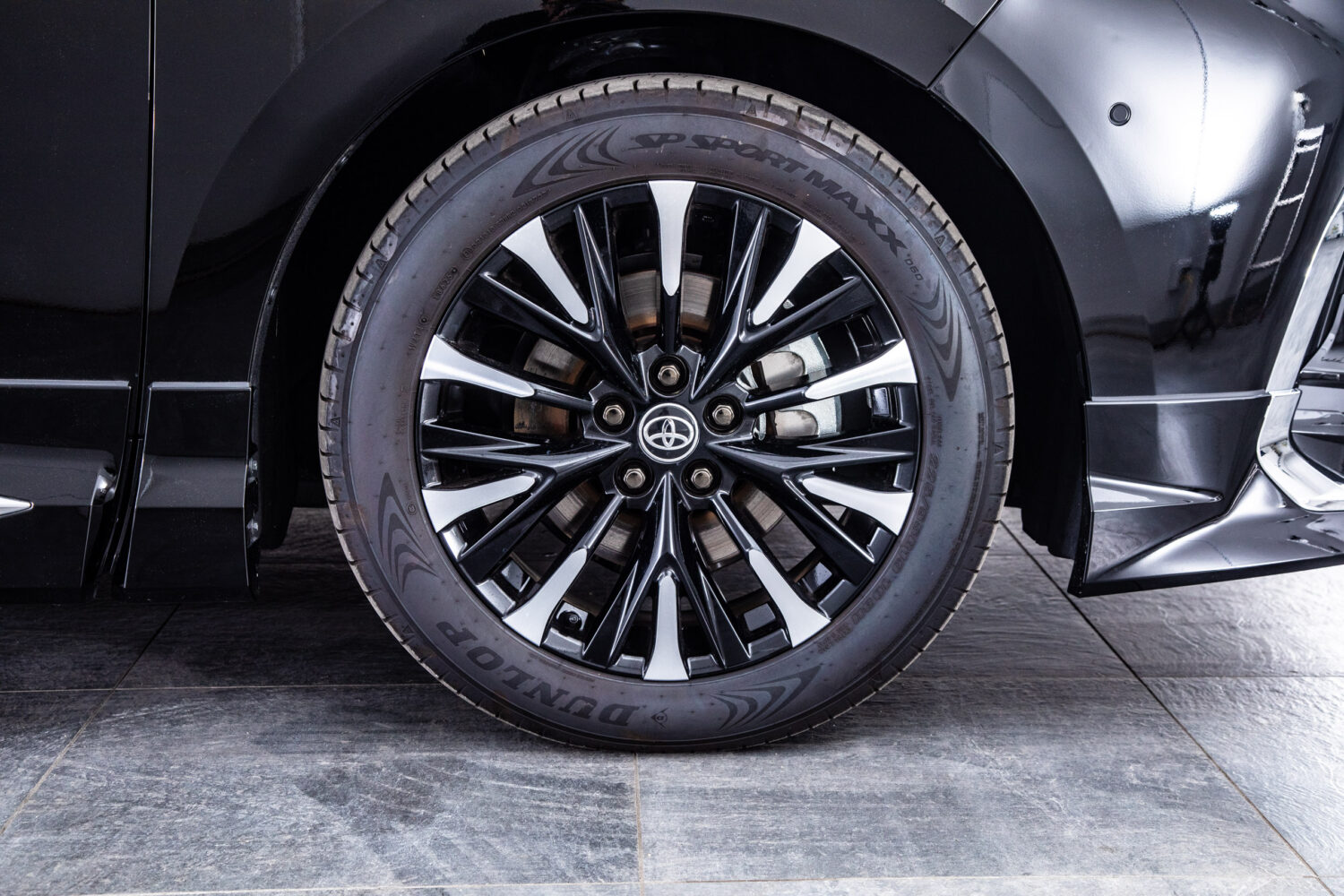 アルファード スぺーシャスラウンジ HEV2.5 4WD