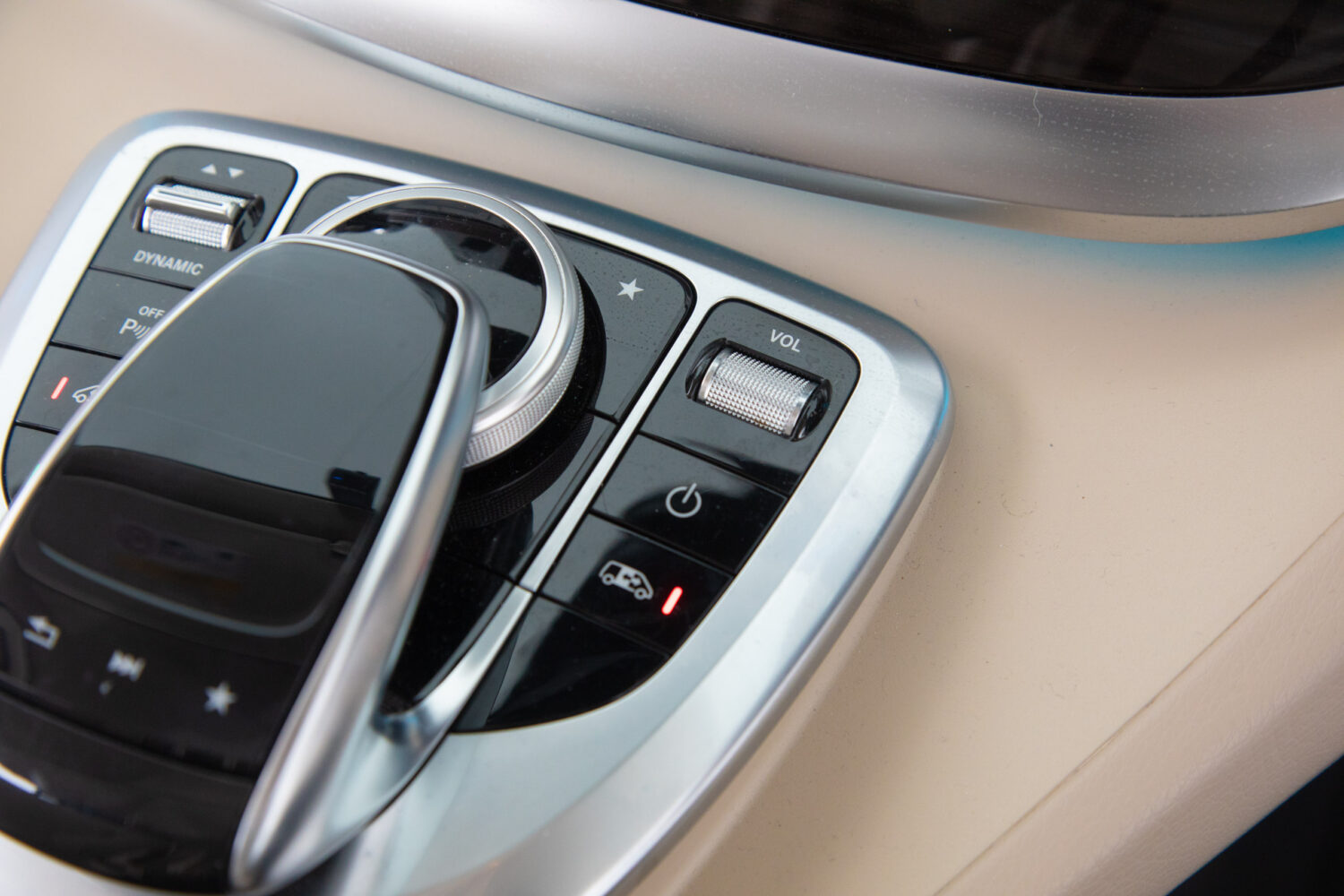 V220d アバンギャルド ロング