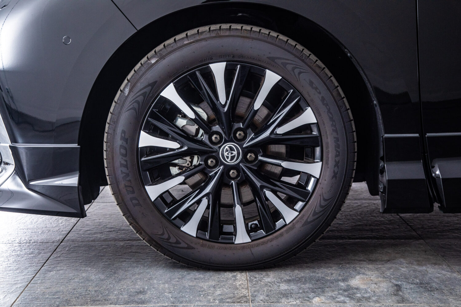 アルファード スぺーシャスラウンジ HEV2.5 4WD