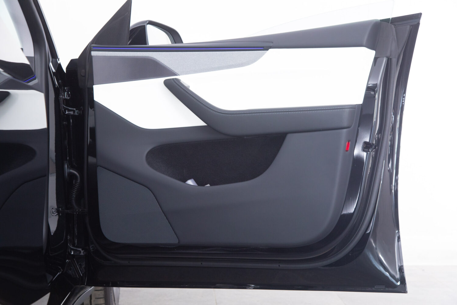 モデルY ロングレンジ 4WD