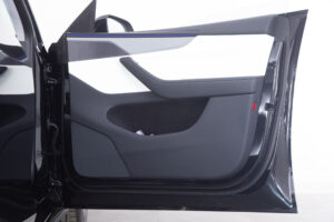 モデルY ロングレンジ 4WD