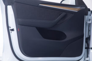 モデルY パフォーマンス 4WD