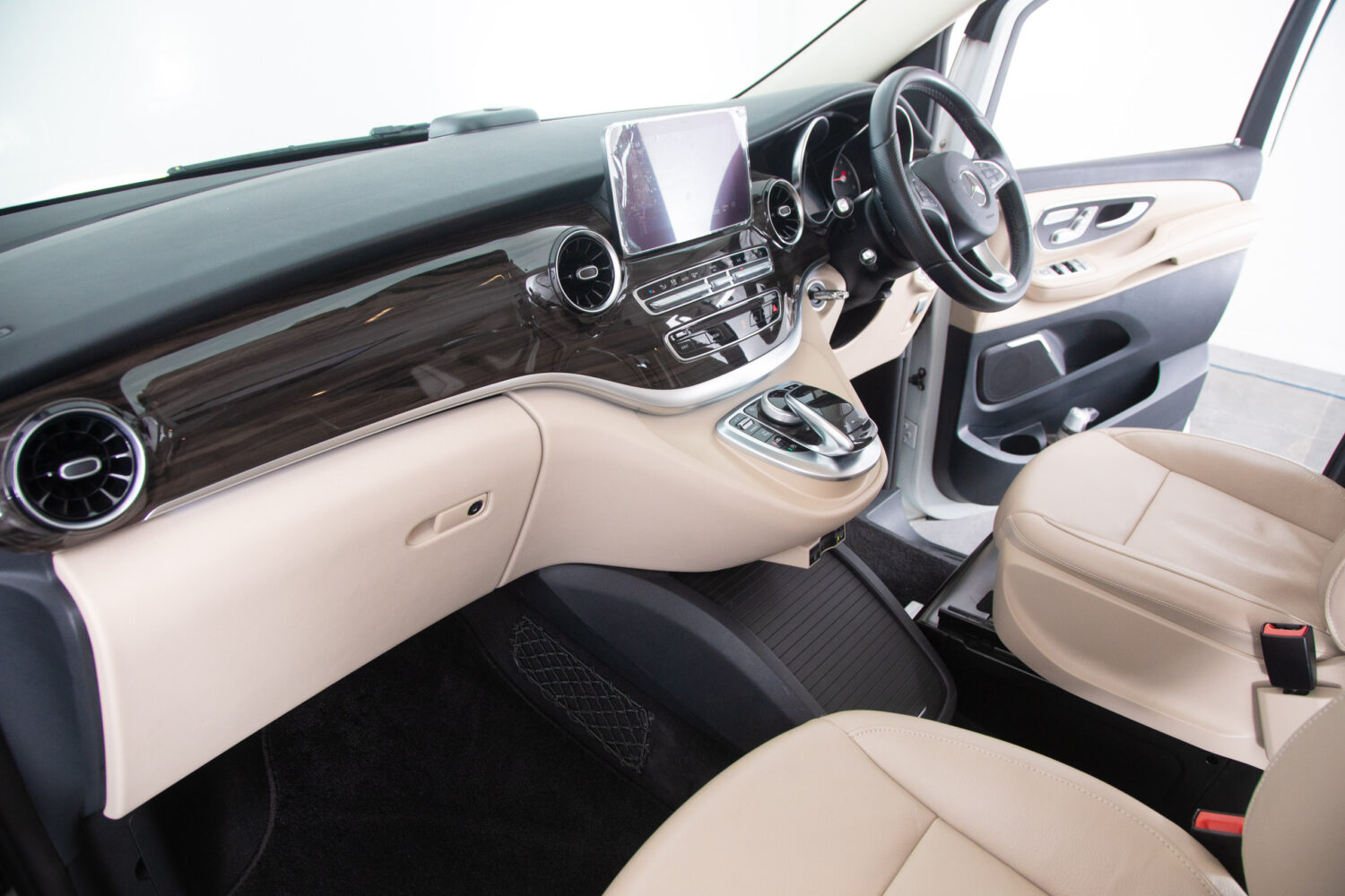 V220d アバンギャルド ロング