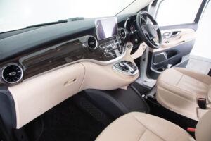 V220d アバンギャルド ロング