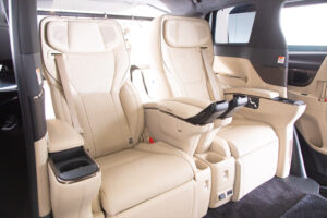 アルファード スぺーシャスラウンジ HEV2.5 4WD