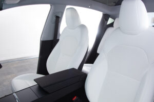 モデルY ロングレンジ 4WD