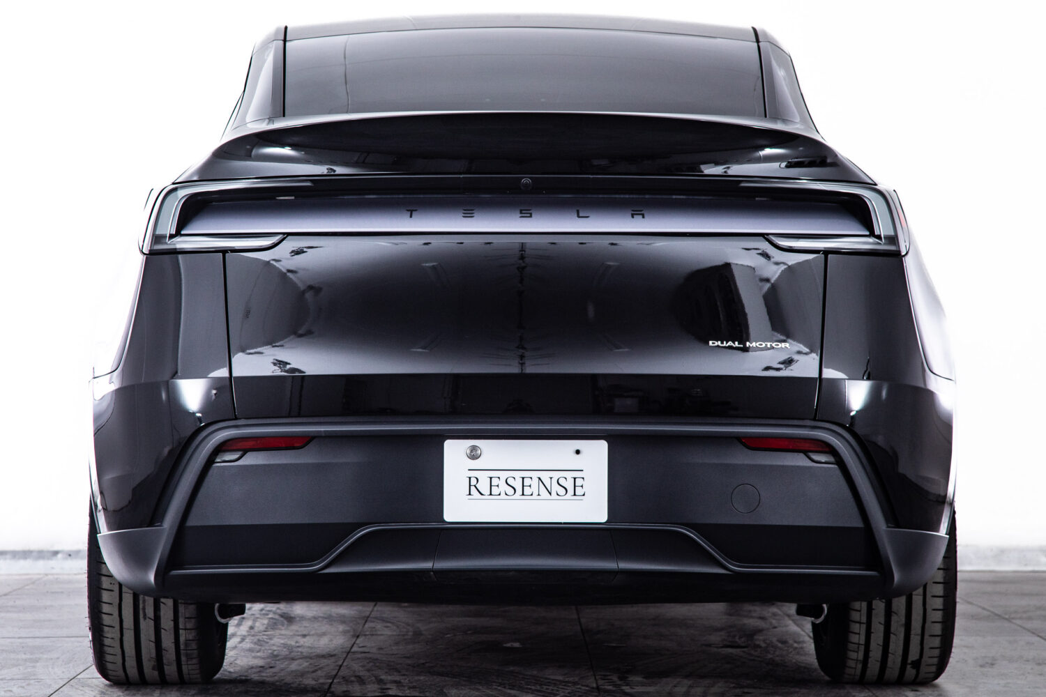 モデルY ロングレンジ 4WD