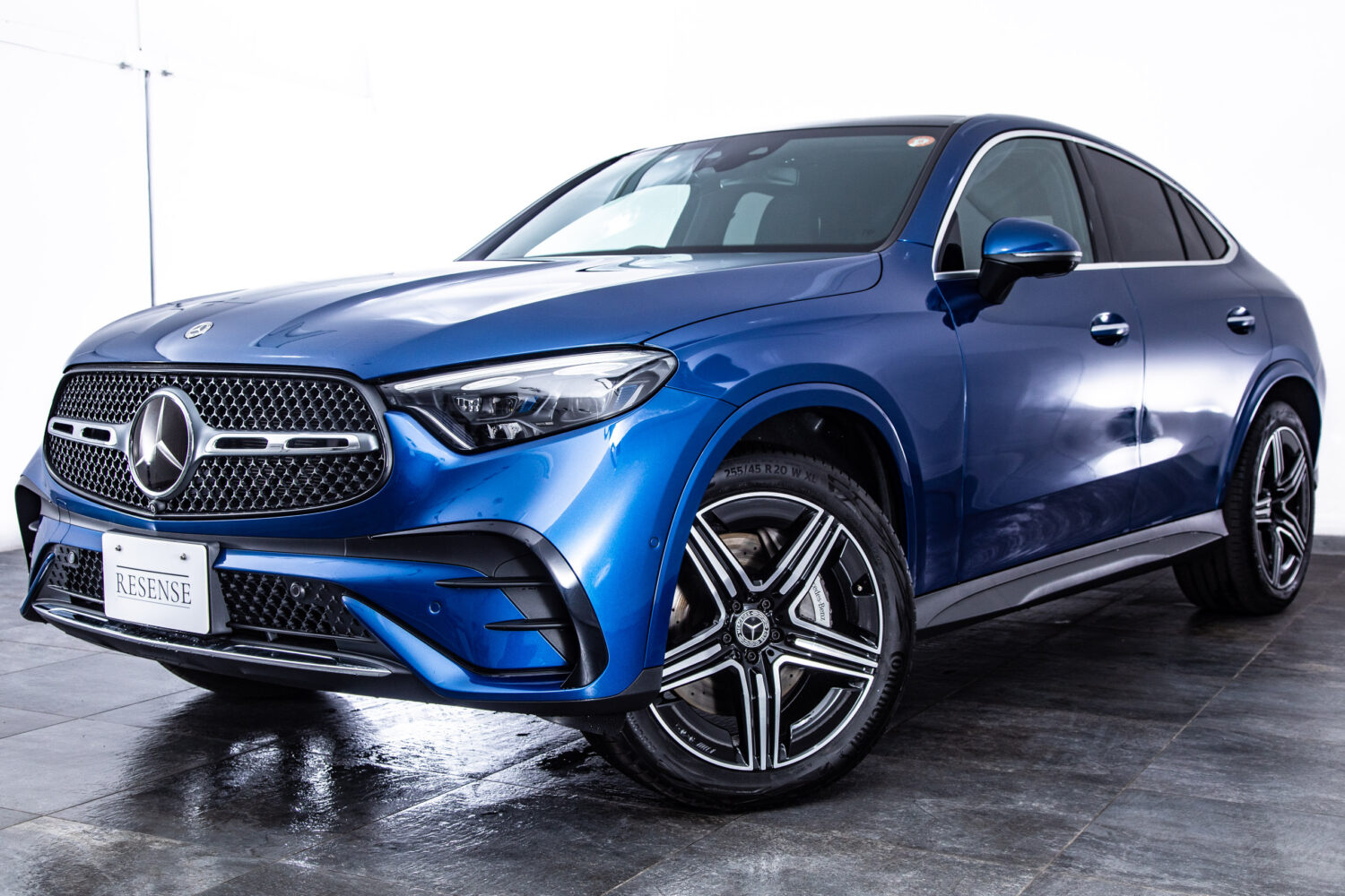 GLCクーペ220d 4マチック（ISG）AMGライン 4WD