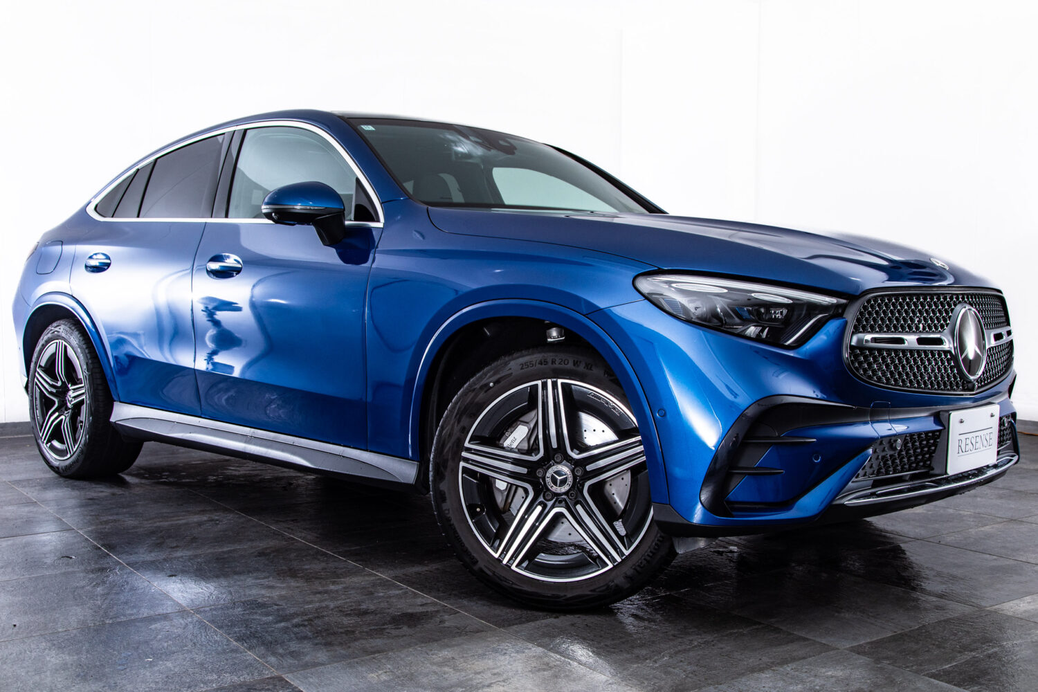 GLCクーペ220d 4マチック（ISG）AMGライン 4WD