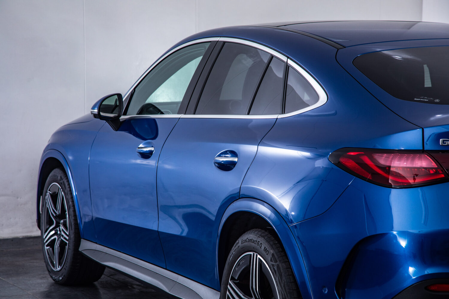 GLCクーペ220d 4マチック（ISG）AMGライン 4WD