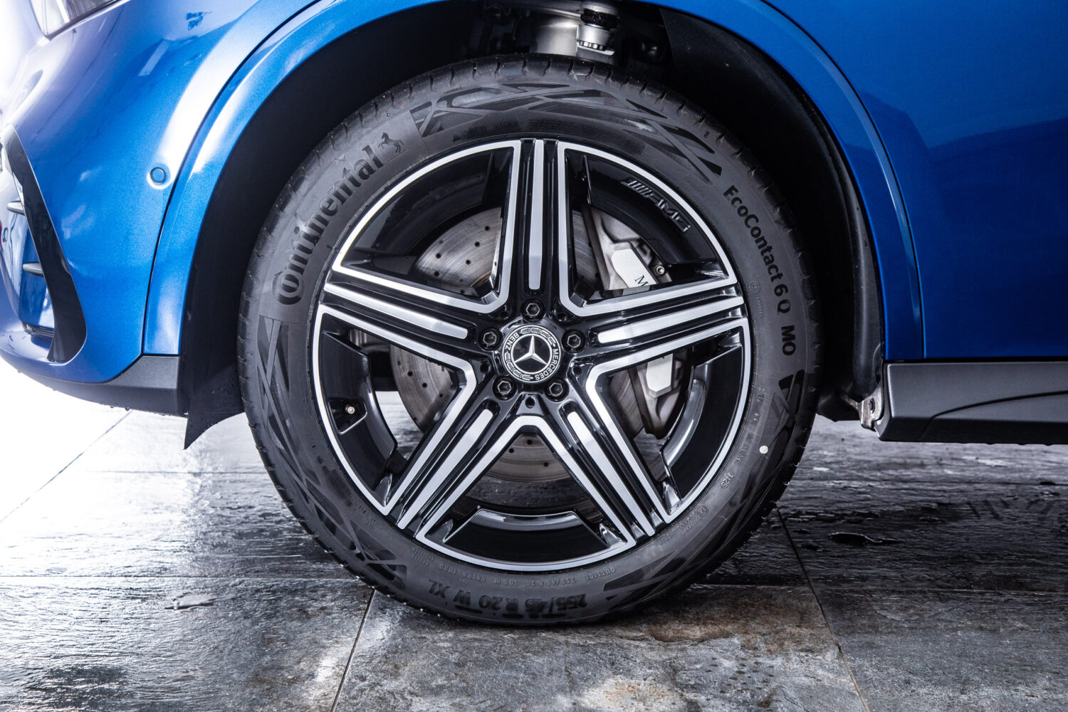 GLCクーペ220d 4マチック（ISG）AMGライン 4WD