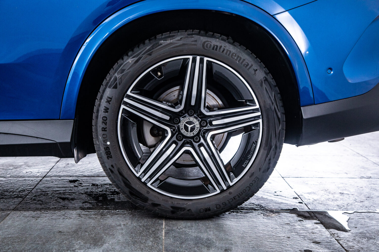 GLCクーペ220d 4マチック（ISG）AMGライン 4WD