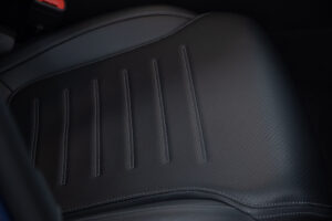 GLCクーペ220d 4マチック（ISG）AMGライン 4WD