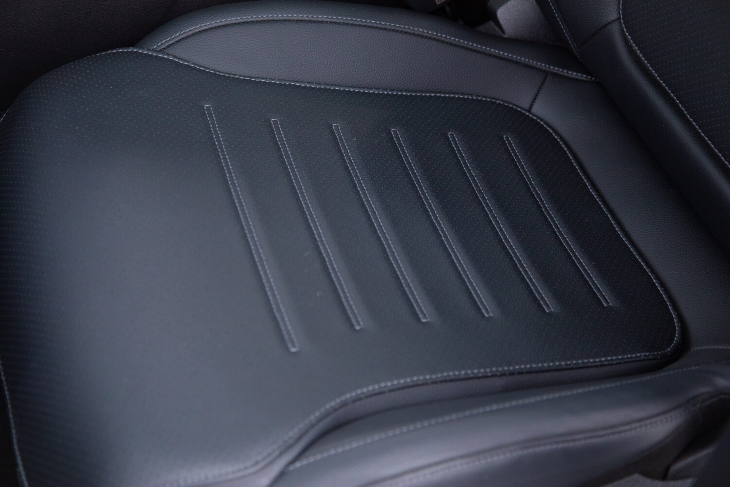 GLC220d 4マチック（ISG）AMGライン 4WD