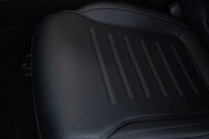 GLCクーペ220d 4マチック（ISG）AMGライン 4WD