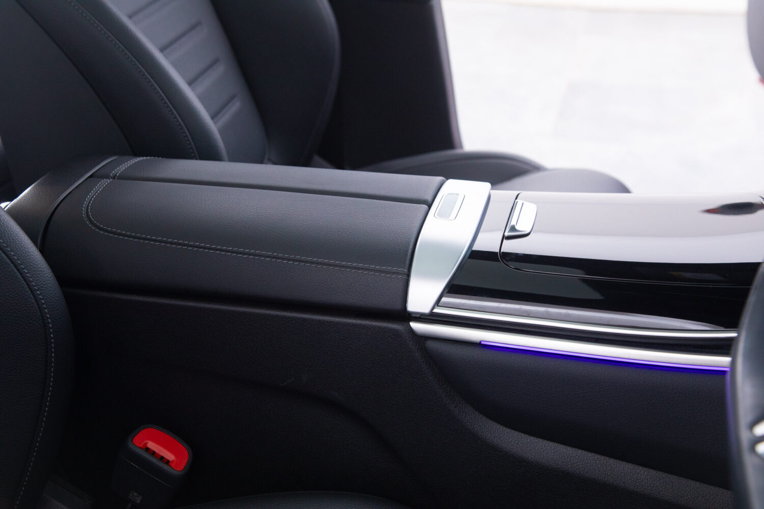 GLC220d 4マチック（ISG）AMGライン 4WD