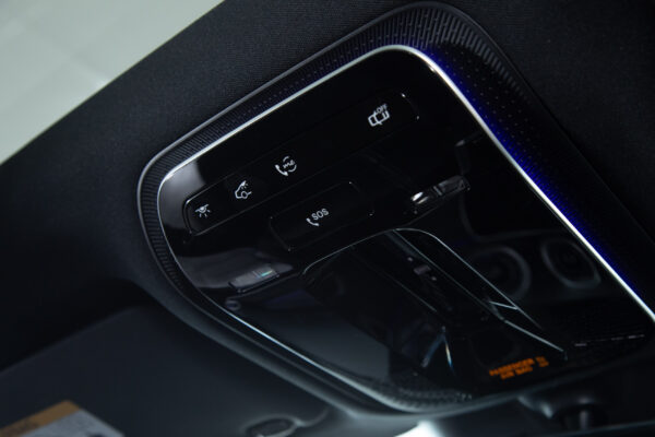 GLCクーペ220d 4マチック(ISG)AMGライン 4WD