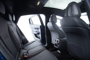 GLCクーペ220d 4マチック（ISG）AMGライン 4WD