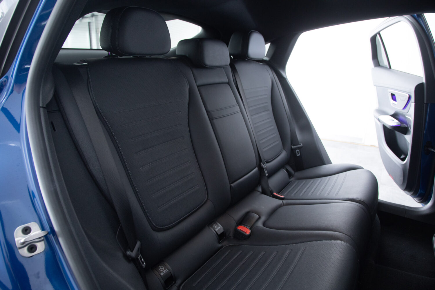 GLCクーペ220d 4マチック（ISG）AMGライン 4WD