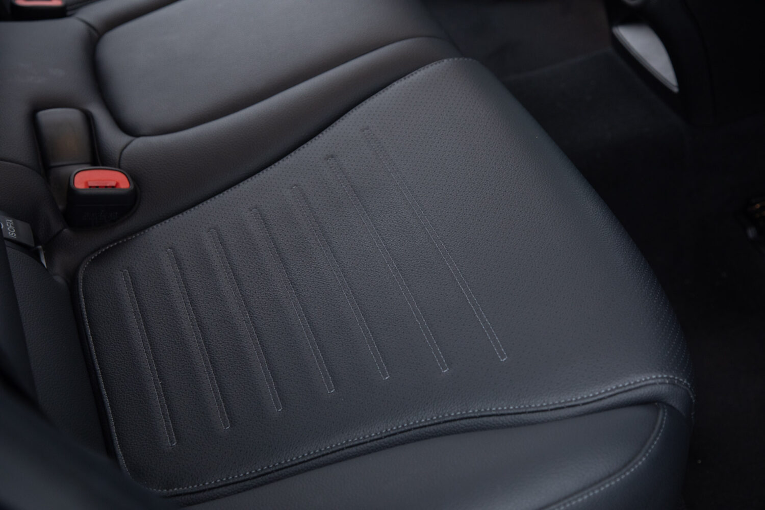 GLCクーペ220d 4マチック（ISG）AMGライン 4WD