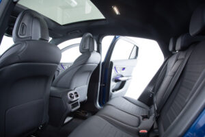 GLCクーペ220d 4マチック（ISG）AMGライン 4WD