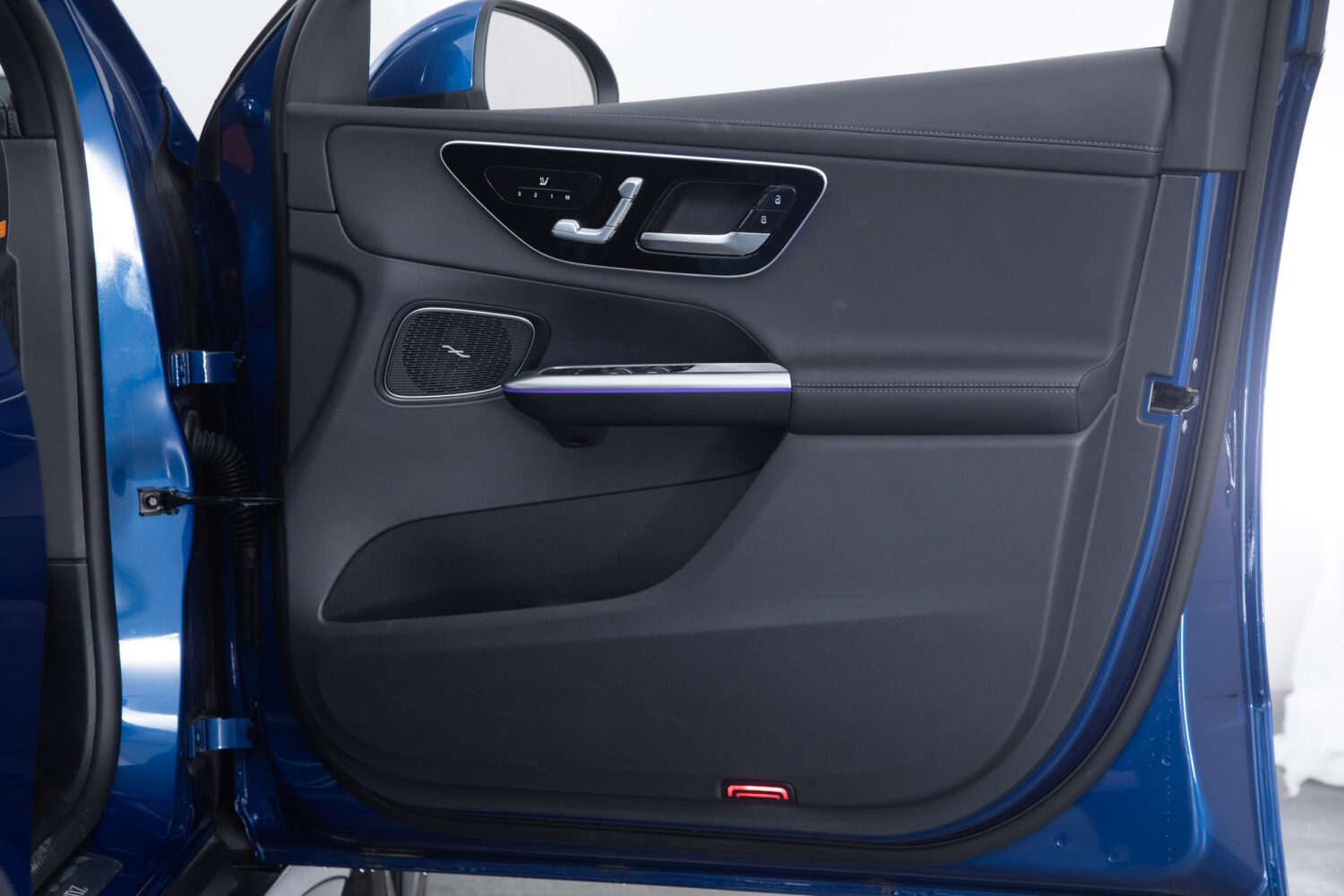 GLCクーペ220d 4マチック（ISG）AMGライン 4WD