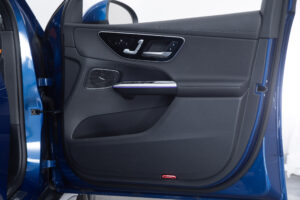 GLCクーペ220d 4マチック（ISG）AMGライン 4WD