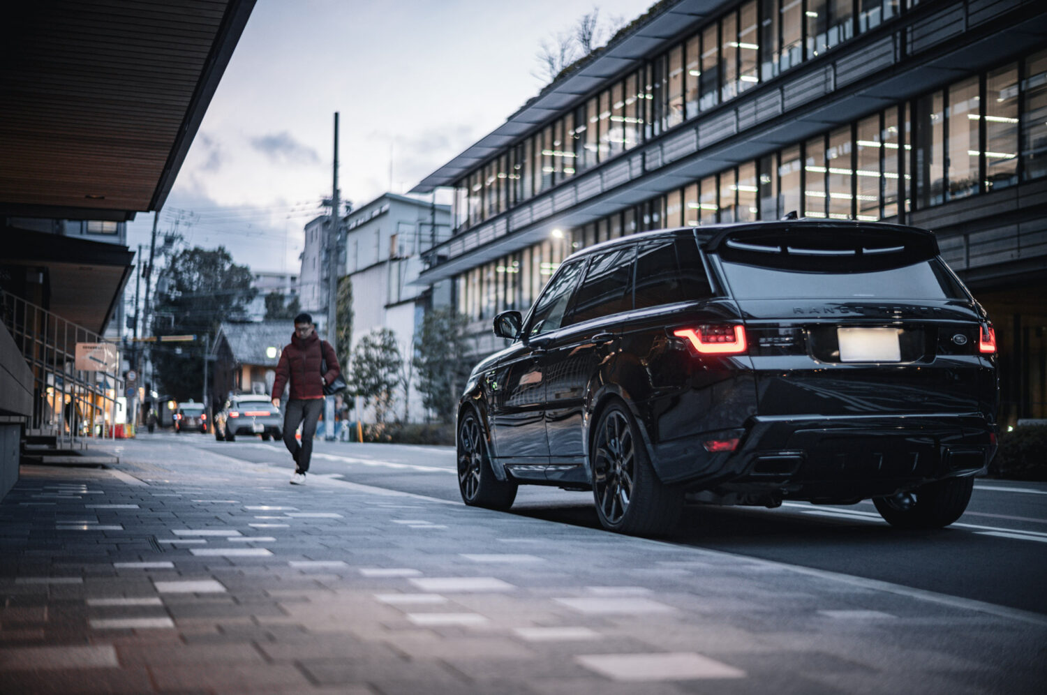 レンジローバースポーツ オートバイオグラフィ ダイナミック(2020)王道のまま、野生を飼う