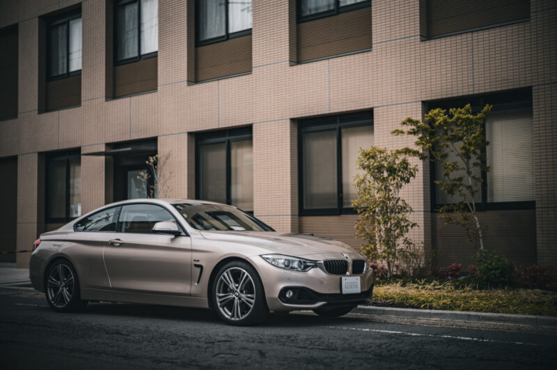 BMW・435iクーペ（2014）仕様の美に宿る、余裕という価値
