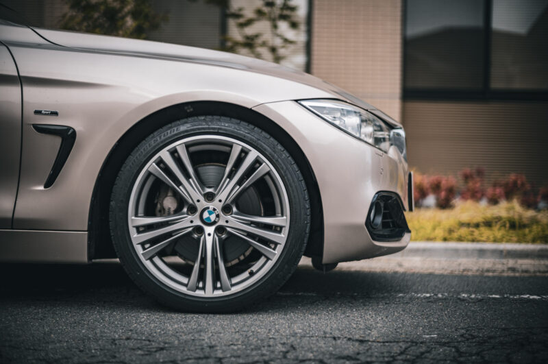 BMW・435iクーペ（2014）仕様の美に宿る、余裕という価値