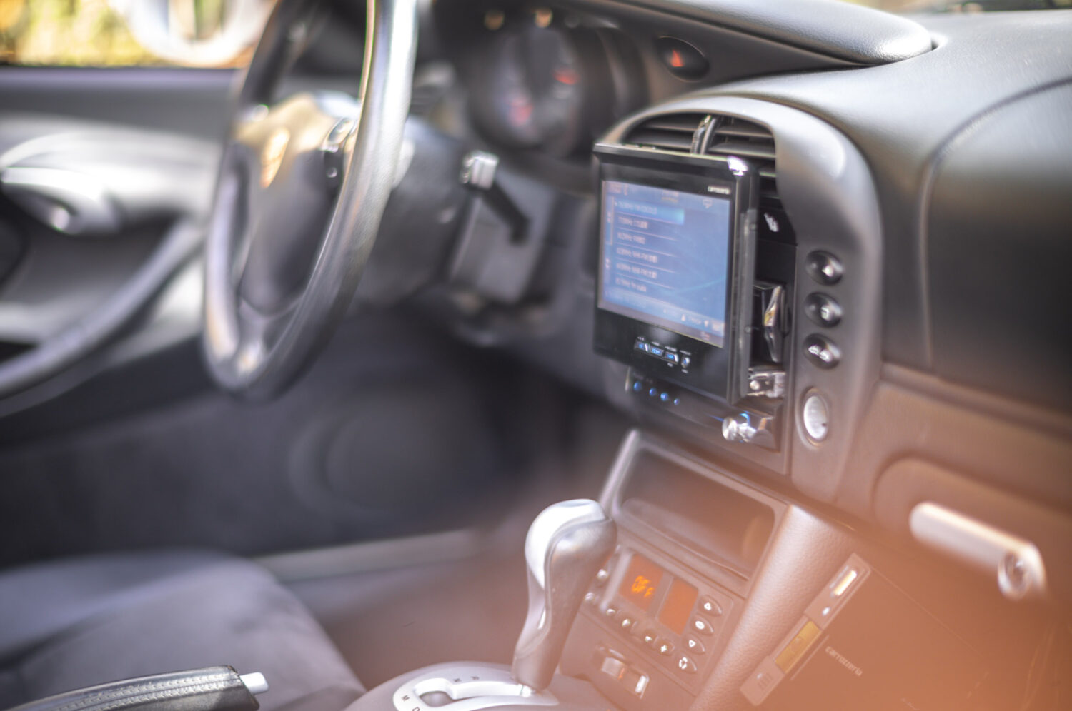 ポルシェ・ボクスター 2.7(2004)手のひらに伝わるポルシェ