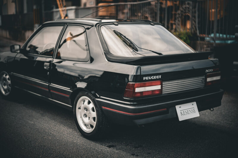 プジョー・309 GTI(1989)ブランド再編が生んだ異色の一台