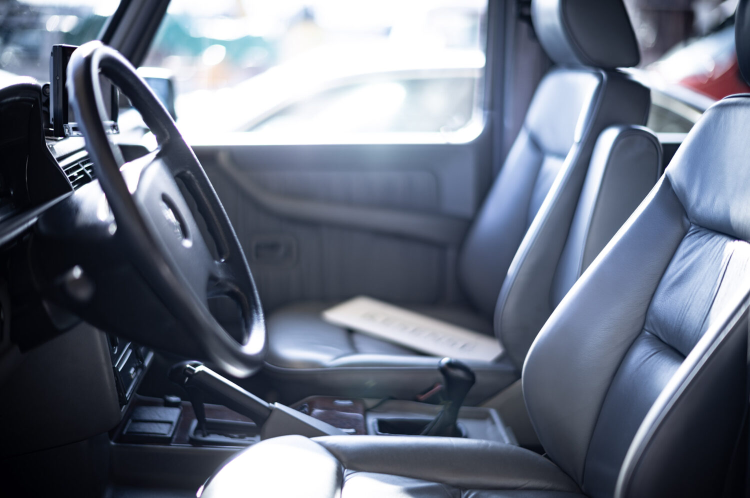 メルセデス・ベンツ・300GE（1993）オーガニックに整う時間