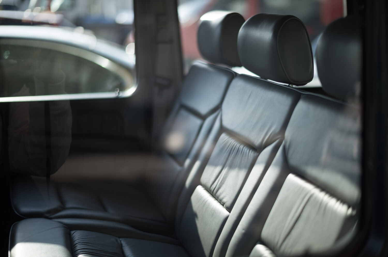 メルセデス・ベンツ・300GE（1993）オーガニックに整う時間