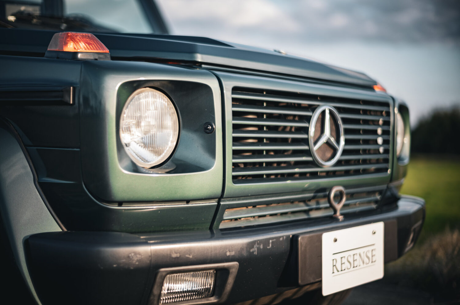 メルセデス・ベンツ・300GE（1993）オーガニックに整う時間