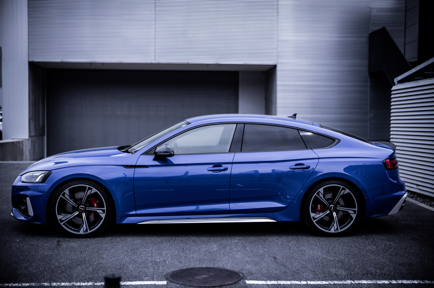 アウディ・RS5スポーツバック（2021）誇り高き、ちょうど真ん中