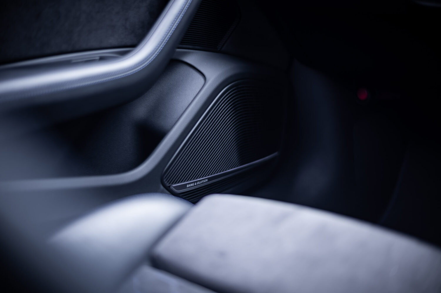 アウディ・RS5スポーツバック（2021）誇り高き、ちょうど真ん中