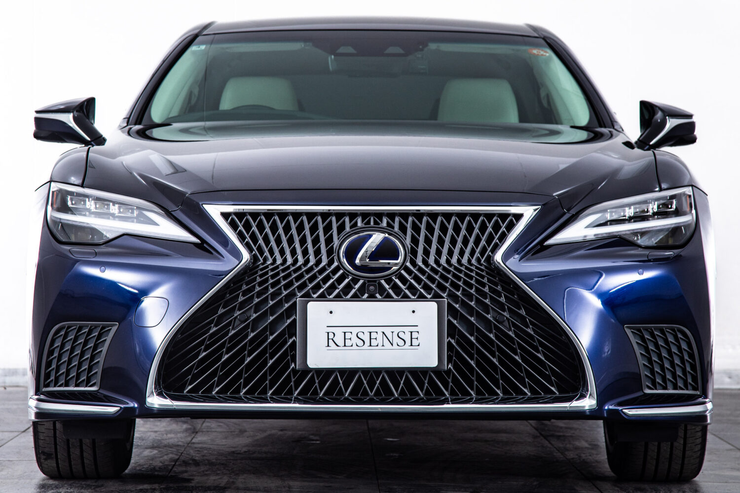 LS500h バージョンL 4WD