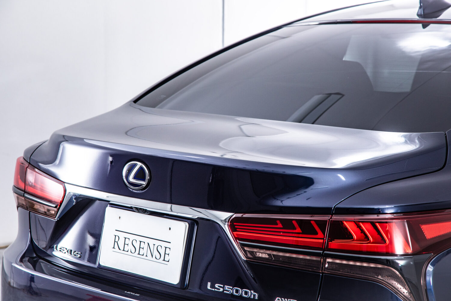 LS500h バージョンL 4WD