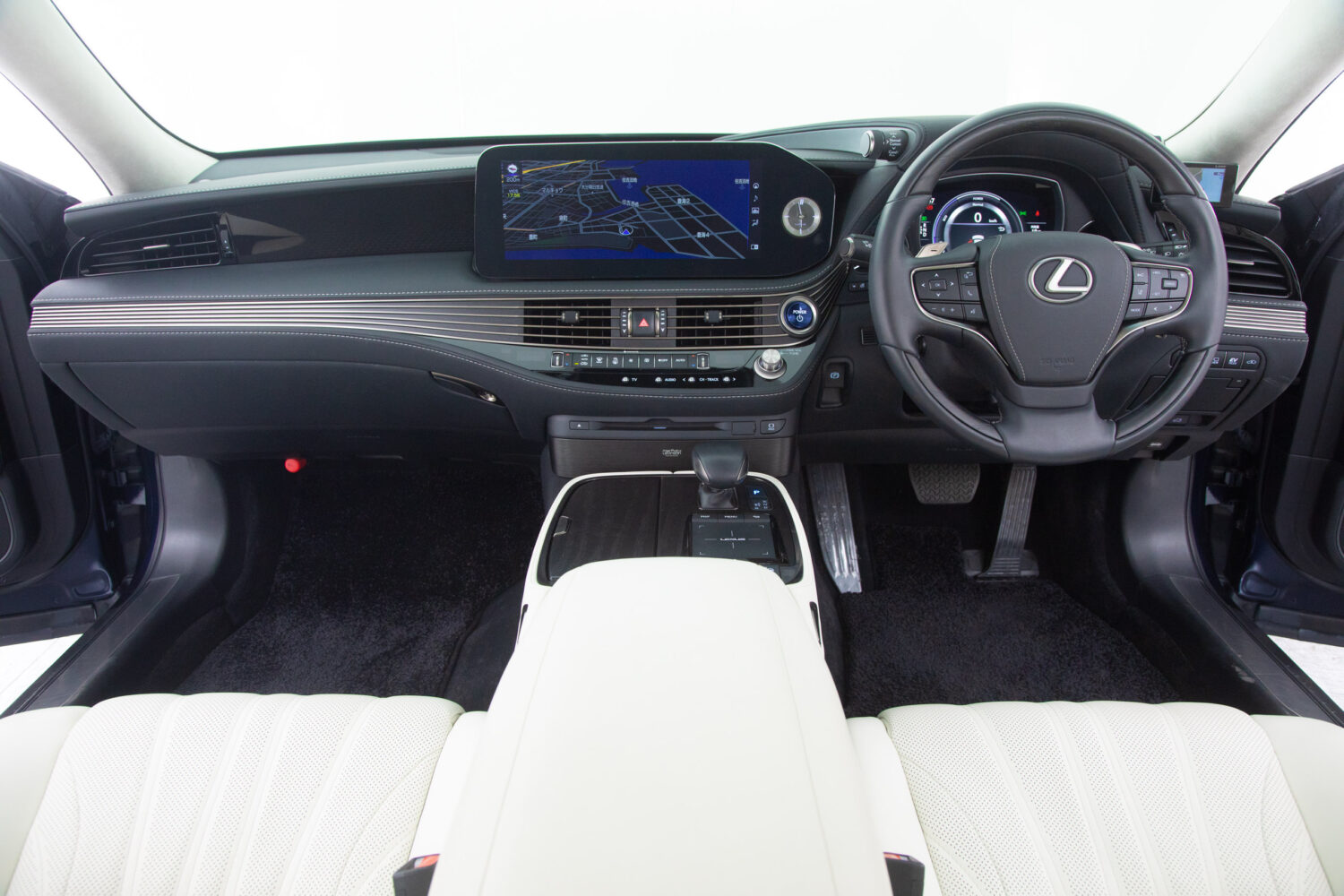 LS500h バージョンL 4WD