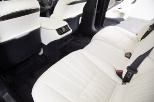 LS500h バージョンL 4WD