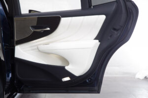 LS500h バージョンL 4WD