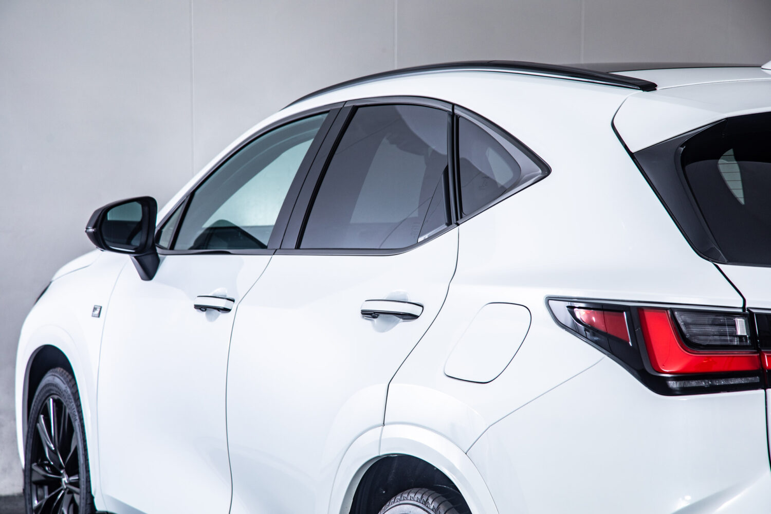 NX350h Fスポーツ 4WD