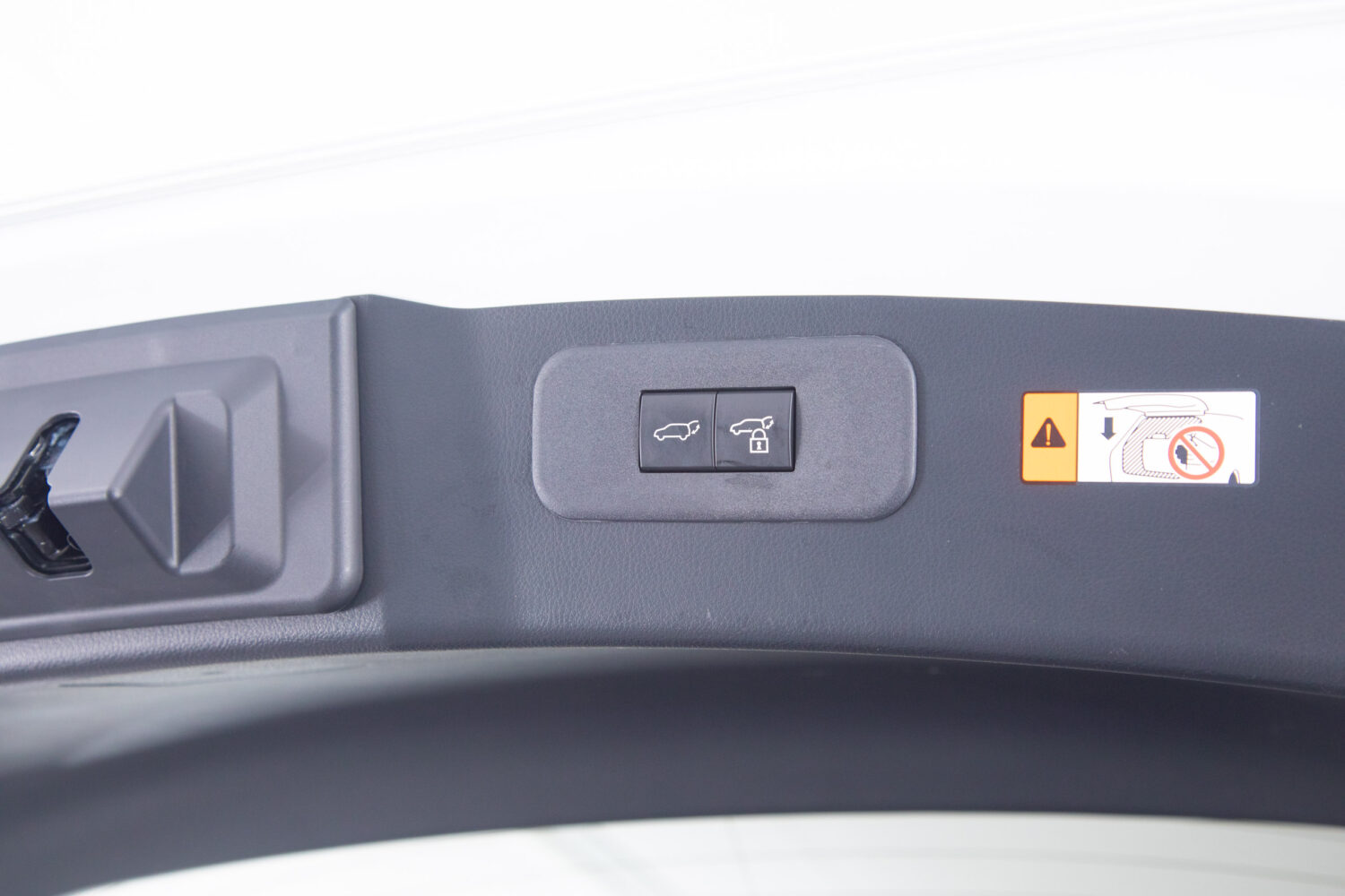 NX350h Fスポーツ 4WD